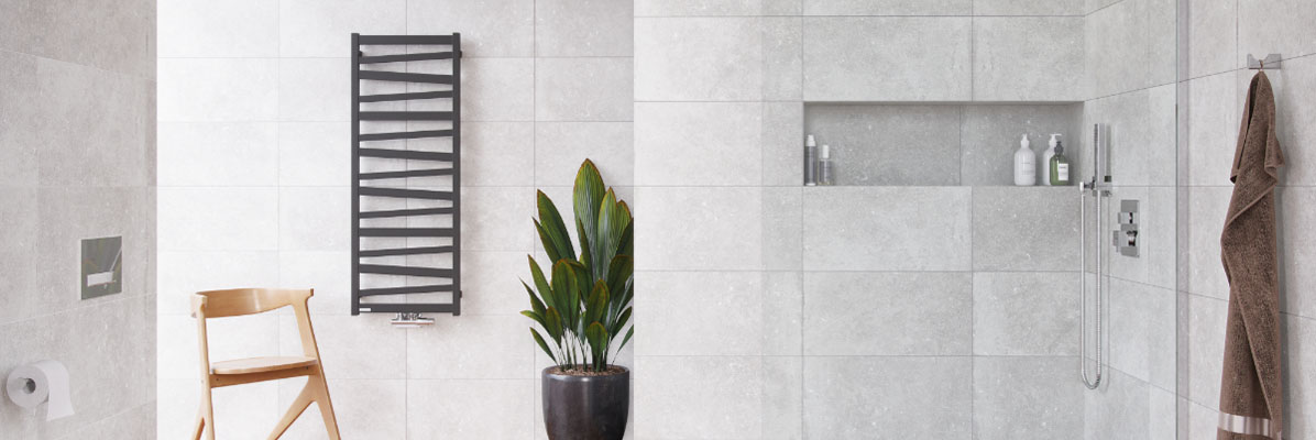 półka pod prysznicem jaką wybrać zdjęcie tytułowe