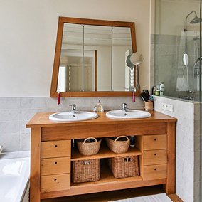 Koszyki do łazienki – proste projekty DIY