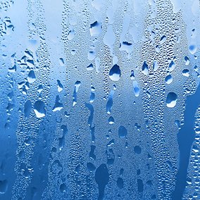 Jak zabezpieczyć łazienkę przed wilgocią?