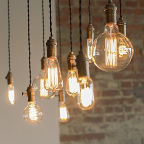 Wybór oświetlenia do łazienki