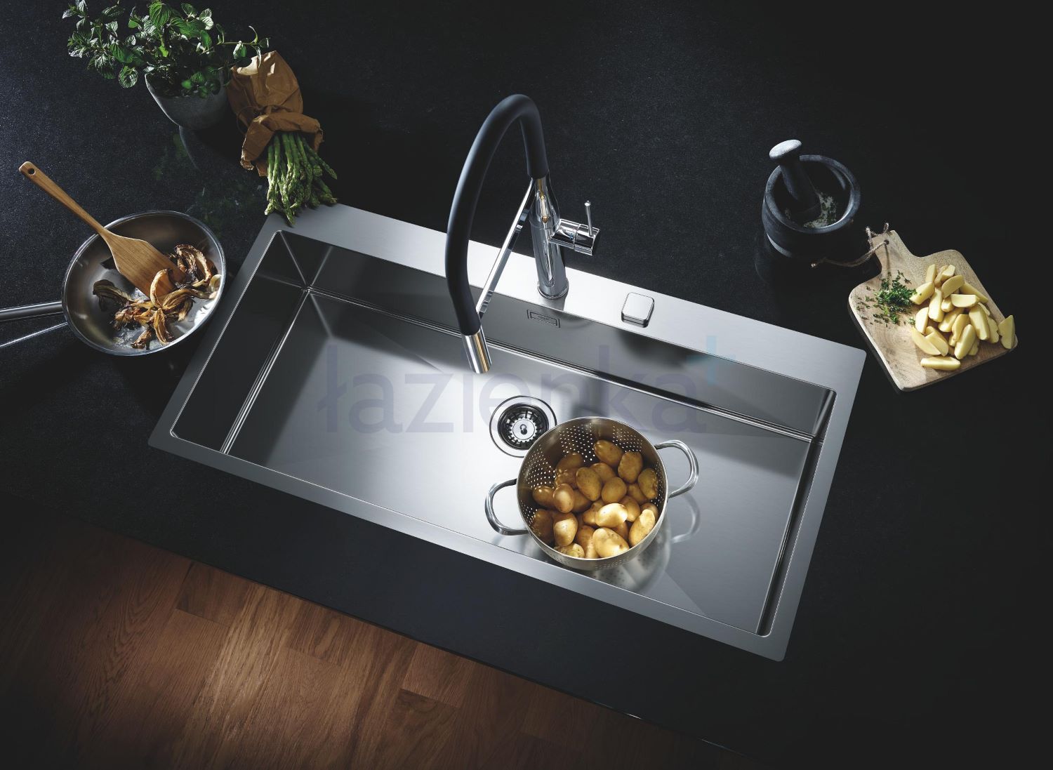 Minimalistyczna kuchnia: elegancja i funkcjonalność w jednym ujęciu