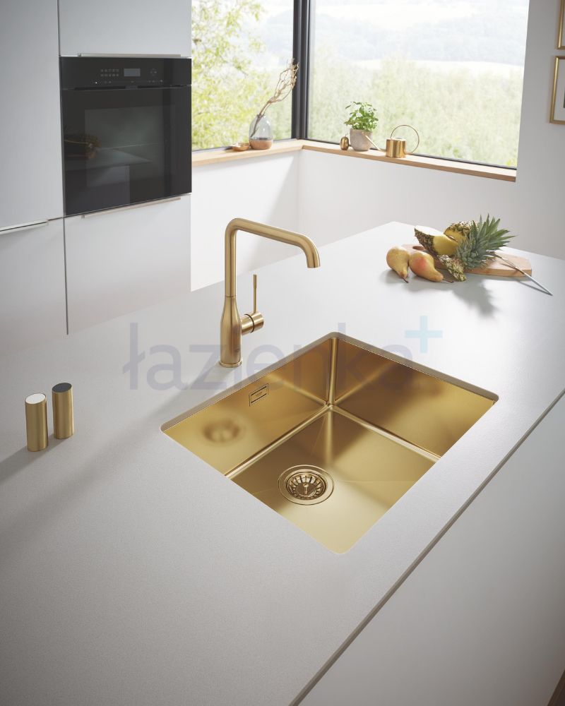 Wyrafinowany duet GROHE Cool Sunrise – bateria i zlew, które rozświetlą kuchnię