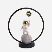 Zuma Line Astronauta lampka nocna 1x4 W biała-czarna-złota EX04F307U-1