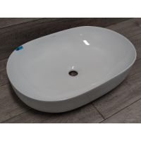 Outlet - Oltens Hamnes Thin umywalka 60,5x41,5 cm nablatowa owalna z powłoką SmartClean biała 40820000