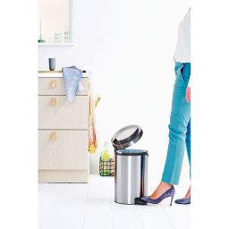 Brabantia NewIcon kosz na śmieci 12 l pedałowy stal mat 112041