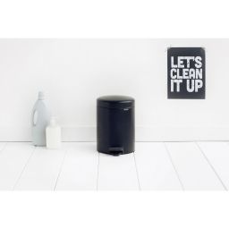 Brabantia NewIcon kosz na śmieci 5 l pedałowy czarny mat 112928