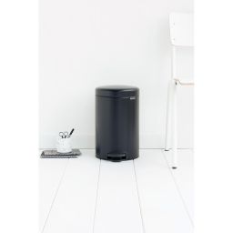 Brabantia NewIcon kosz na śmieci 12 l pedałowy czarny mat 113741