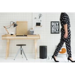 Brabantia NewIcon kosz na śmieci 12 l pedałowy czarny mat 113741