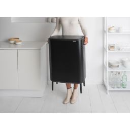 Brabantia Bo Touch Bin Hi pojemnik na odpady 60 l czarny mat 130229