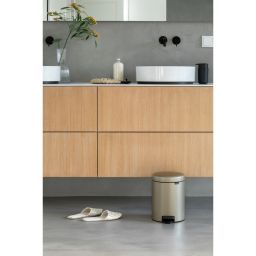 Brabantia NewIcon kosz na śmieci 5 l pedałowy złoty 304422