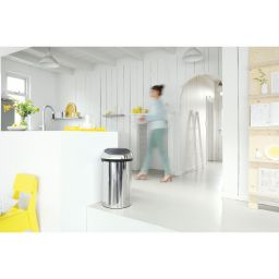 Brabantia Touch Bin pojemnik na odpady 60 l stal polerowana 402609