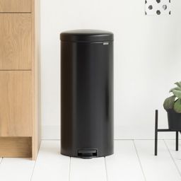 Brabantia NewIcon kosz na śmieci 30 l pedałowy czarny mat 114540