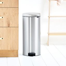 Brabantia NewIcon kosz na śmieci 30 l pedałowy stal mat FPP 111822