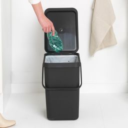 Brabantia Sort & Go kosz na śmieci 25 l szary 129940