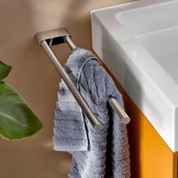 Emco Flow wieszak na ręcznik 32 cm dwuramienny chrom 275000133
