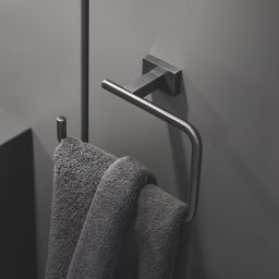 Grohe Essentials Cube uchwyt na papier toaletowy brushed hard graphite 40507AL1
