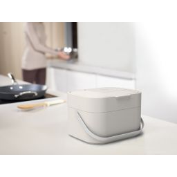 Joseph Joseph Intelligent Waste Stack pojemnik na odpady organiczne beżowy 30015