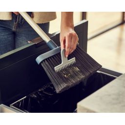 Joseph Joseph CleanStore miotła z wieszakiem niebieska 65002