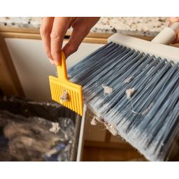 Joseph Joseph CleanTech Miotła z wieszakiem szara 65008