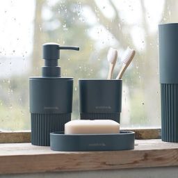 Sealskin Brave kubek na szczoteczki ciemny zielony 800020