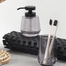 Sealskin Woodblock dywanik łazienkowy 52x90 cm teak czarny 800125