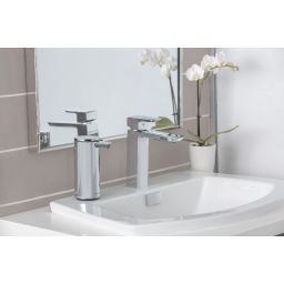 Simple Human dozownik do mydła 266 ml stal polerowana ST1092