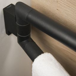 Tiger Bold wieszak na ręcznik dwuramienny ruchomy czarny mat 288730746