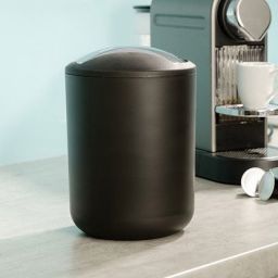 Wenko Brasil kosz na śmieci 2 l czarny 21211100