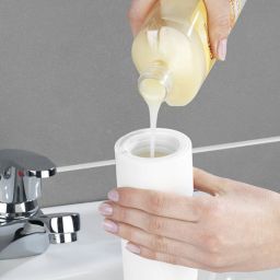 Wenko Easy Squeez-e dozownik do płynu 250 ml stojący 2w1 biały 54670100