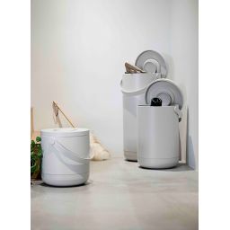 Zone Denmark Circular kosz na śmieci 34 l biały 26522