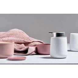 Zone Denmark Nova dozownik do mydła 250 ml biały-stal 330101