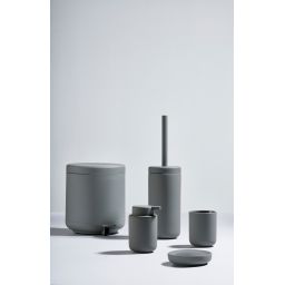 Zone Denmark Ume kubek na szczoteczki szary 330398