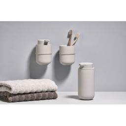 Zone Denmark Ume uchwyt dozownika biały 332105