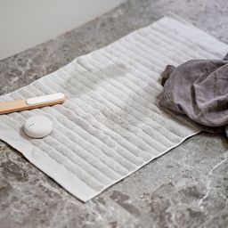 Zone Denmark Inu dywanik łazienkowy 80x50 cm prostokątny taupe 28252