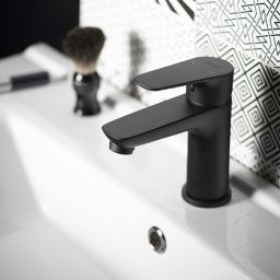Aqualine Lotta bateria umywalkowa stojąca czarny mat LT602B