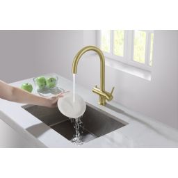 Blue Water Eden bateria kuchenna stojąca z podłączeniem wody filtrowanej mosiądz antyczny