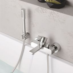 Grohe Lineare bateria wannowo-prysznicowa ścienna chrom 33850001