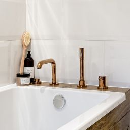 Grohe Essence bateria wannowo-prysznicowa 4-otworowa warm sunset 19578DA1