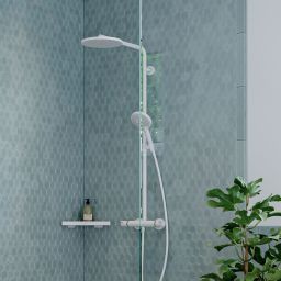 Hansgrohe Croma Select S zestaw prysznicowy ścienny termostatyczny z deszczownicą biały mat 26891700