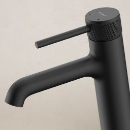 Ksuro 01 bateria umywalkowa stojąca czarny mat 10000030