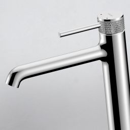 Ksuro 01 bateria umywalkowa stojąca chrom 10001010