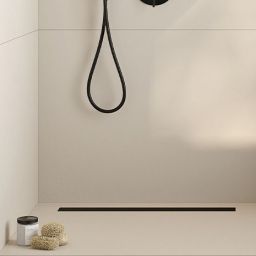 Oltens Langan odpływ prysznicowy 80 cm czarny 30007300