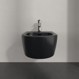 Villeroy & Boch Skyla bidet wiszący CeramicPlus Pure Black 448200R7