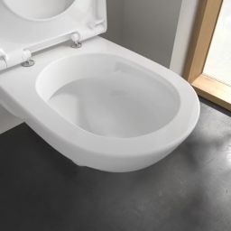 Villeroy & Boch ViCare miska WC wisząca bez kołnierza dla niepełnosprawnych biały połysk 4601R001