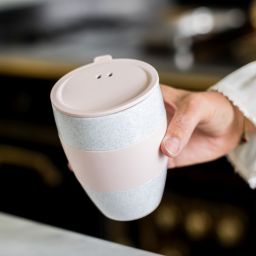 Koziol Aroma To Go 2.0 kubek termiczny 400 ml różowy 3589669