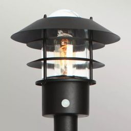 Elstead Lighting Helsingor lampa stojąca zewnętrzna 1x60 W z czujnikiem ruchu czarna HELSINGOR-PIR-BOL-BK