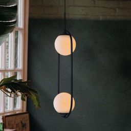 Kaja Parva lampa wisząca 2x40 W czarna-mleczna K-5101