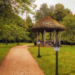 Kaja Boston lampa stojąca zewnętrzna 1x60W czarna K-8134CZARNY