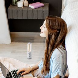 Rabalux Radko lampa stołowa 1x0,8 W biała 76108