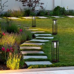 Rabalux Zernest lampa stojąca zewnętrzna 1x15 W czarna 77087